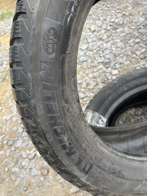 Шини пара Michelin 195/55 r15 зима Гума
