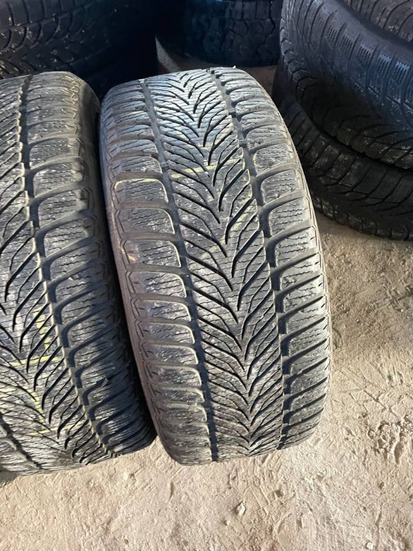 Шини комплект Sava 225/45 r17 зима Гума