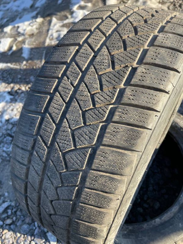 Шини пара Profil 225/45 r17 зима Гума