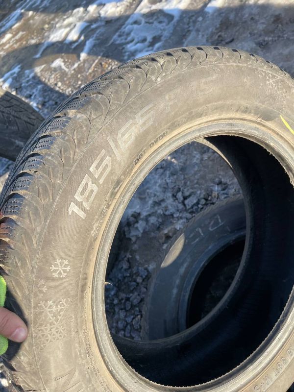 Шини пара Vredstein 185/65 r15 зима Гума