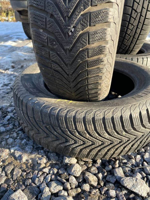 Шини пара Vredstein 185/65 r15 зима Гума