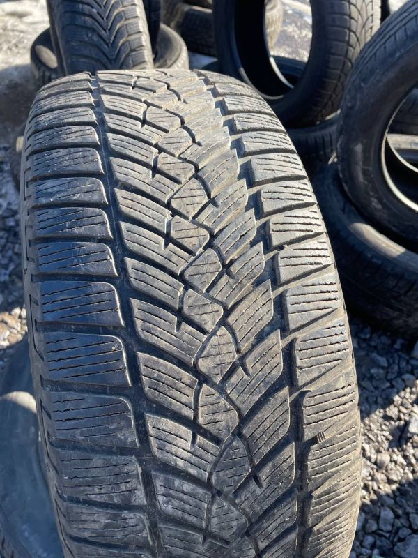 Шини пара Fulda 235/55 r17 зима Гума