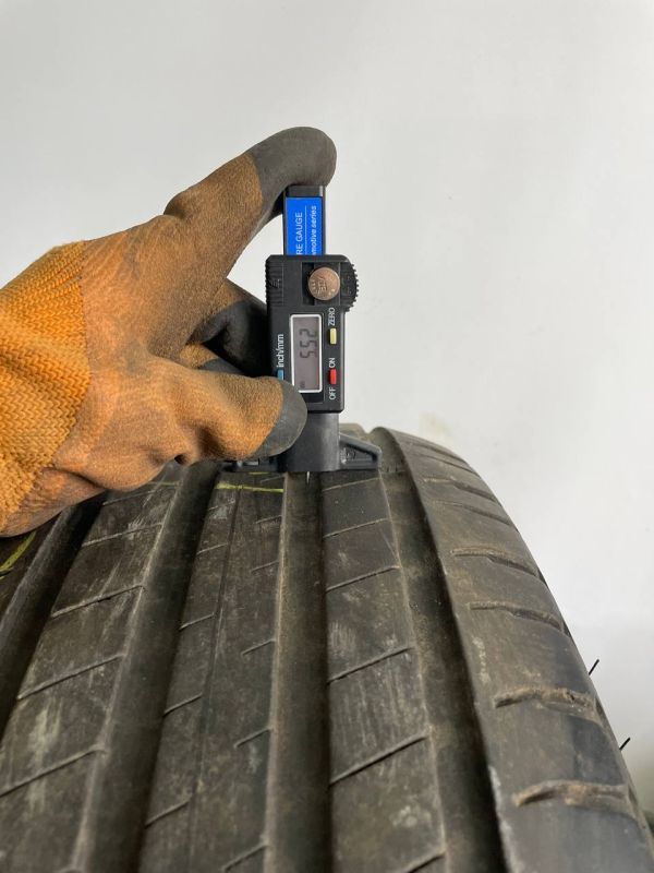 Шини Пара Michelin 235/60 r18 літо Гума