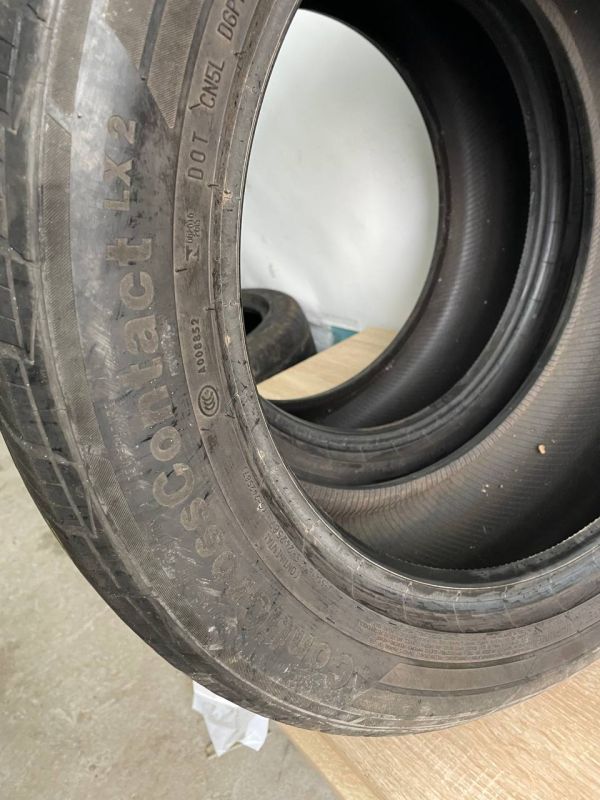 Шини пара Continental 225/55 r18 літо Гума