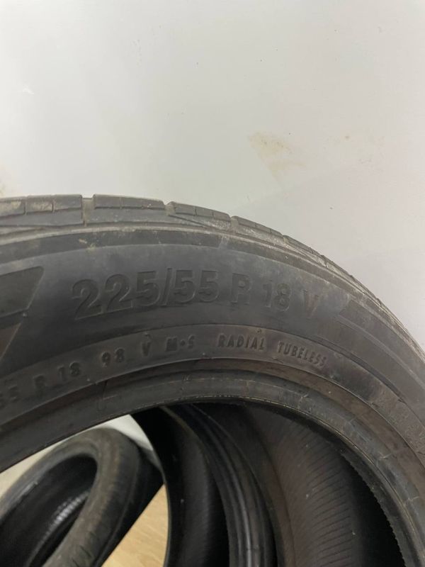 Шини пара Continental 225/55 r18 літо Гума
