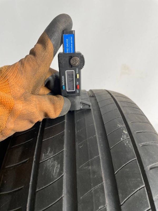 Шини пара Michelin 225/55 r16 літо Гума