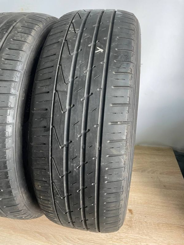 Шини пара Hankook 215/65 r17 літо Гума