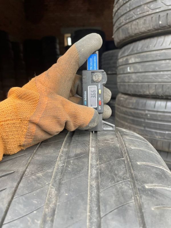 Шини пара Michelin 205/55 r16 літо Гума