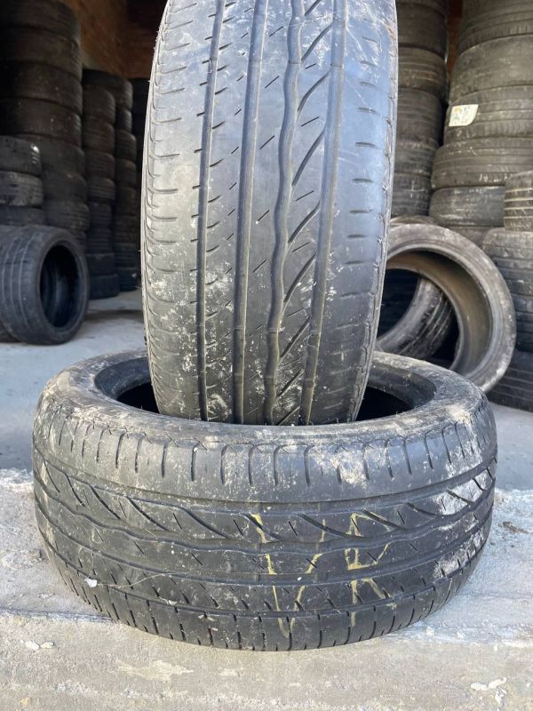 Шини пара Bridgestone 215/45 r16 літо Гума
