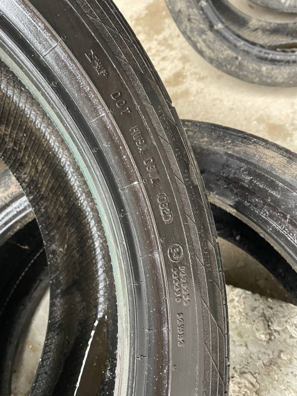 Шини пара Continental 235/45 r20 літо Гума