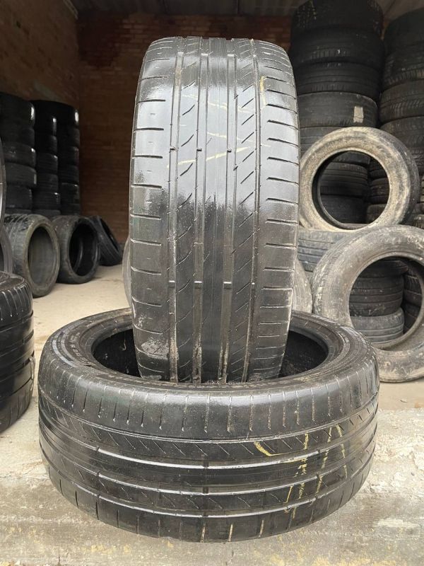 Шини пара Continental 235/45 r20 літо Гума