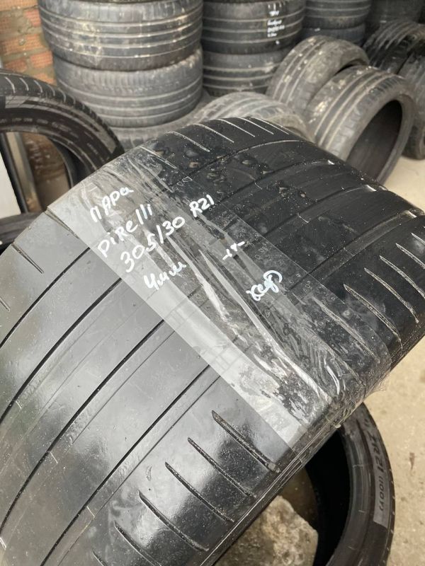 Шини пара Pirelli 305/30 r21 літо Гума