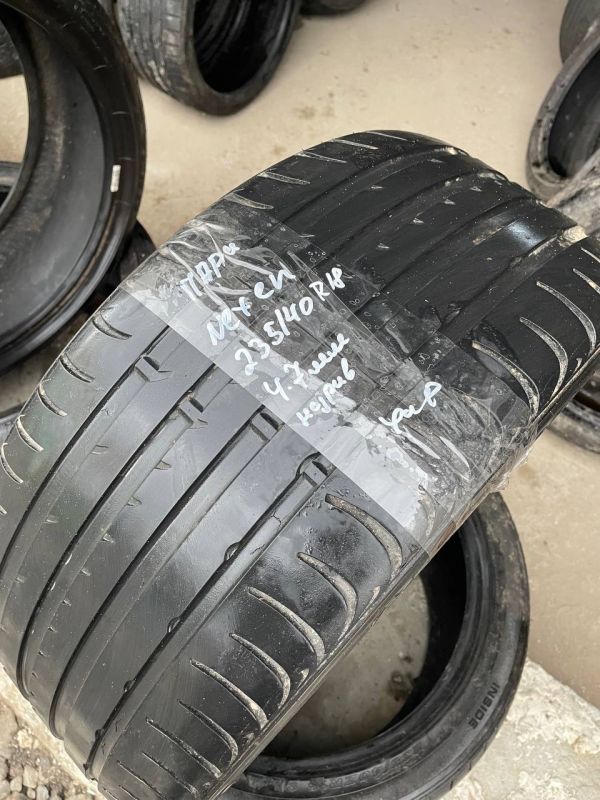 Шини пара Nexen 235/40 r18 літо Гума