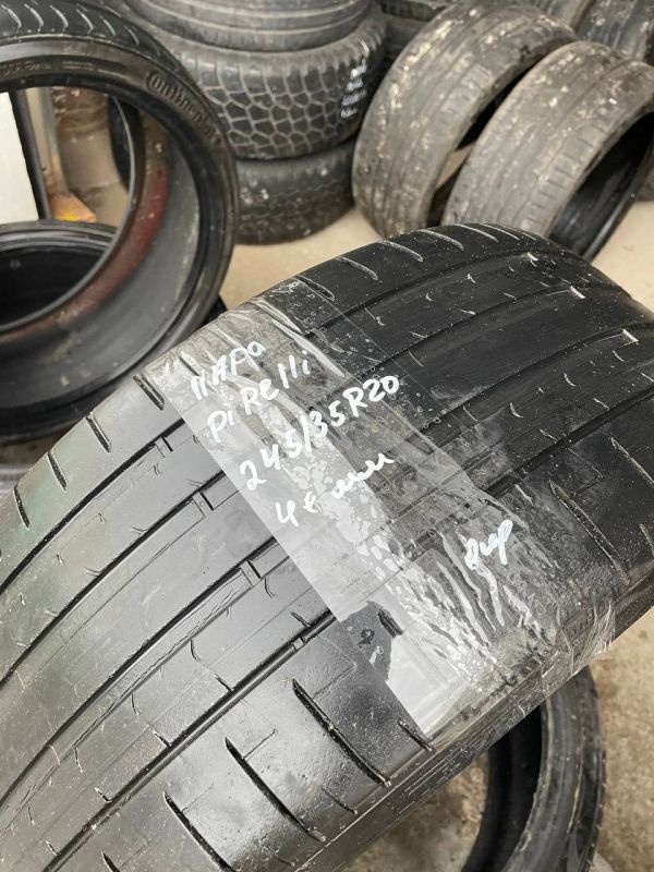 Шини пара Pirelli 245/35 r20 літо Гума