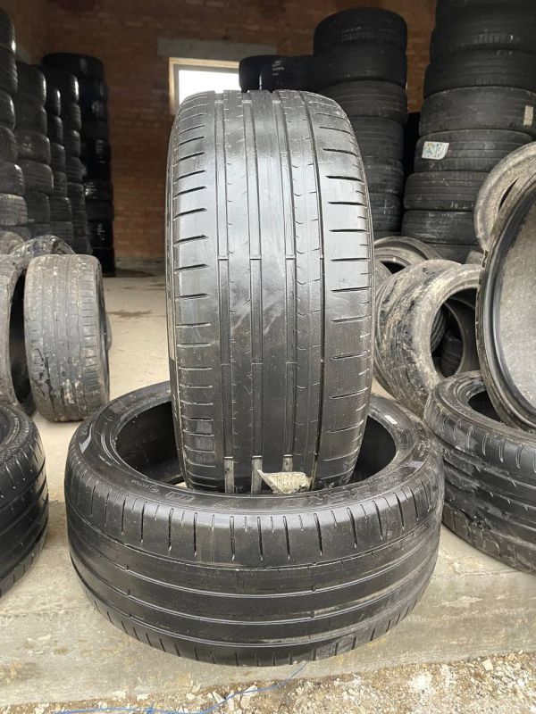 Шини пара Pirelli 245/35 r20 літо Гума