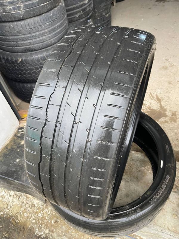 Шини пара Hankook 225/35 r18 літо Гума