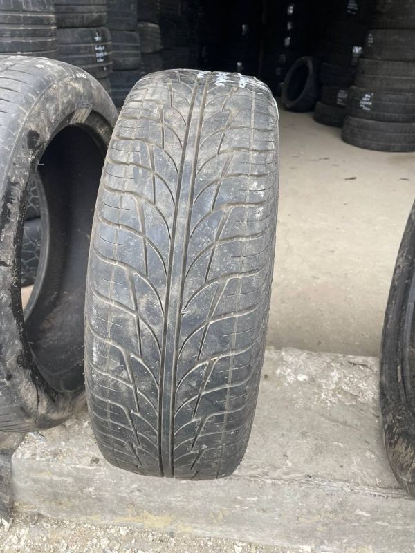 Шина одіночка 205/60 r15 зима Гума