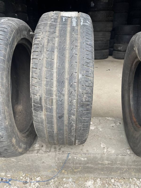 Шина одіночка Pirelli 235/50 r19 літо Гума