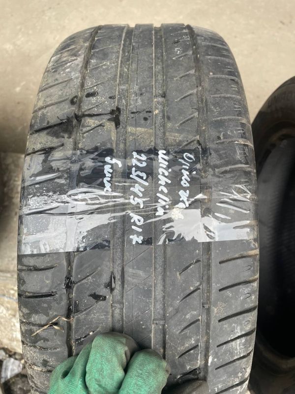 Шина розпаровка Michelin 225/45 r17 літо Гума