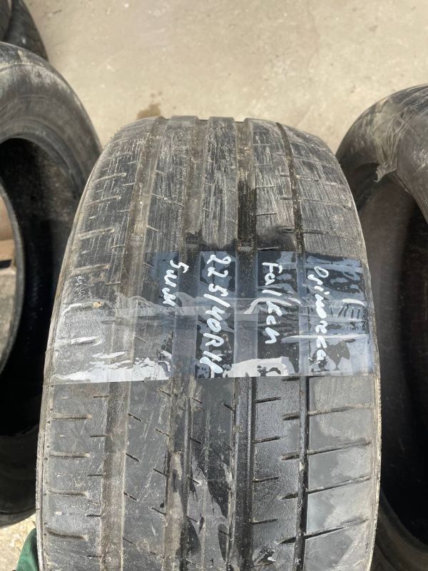 Шини розпаровка Falken 225/40 r18 літо Гума
