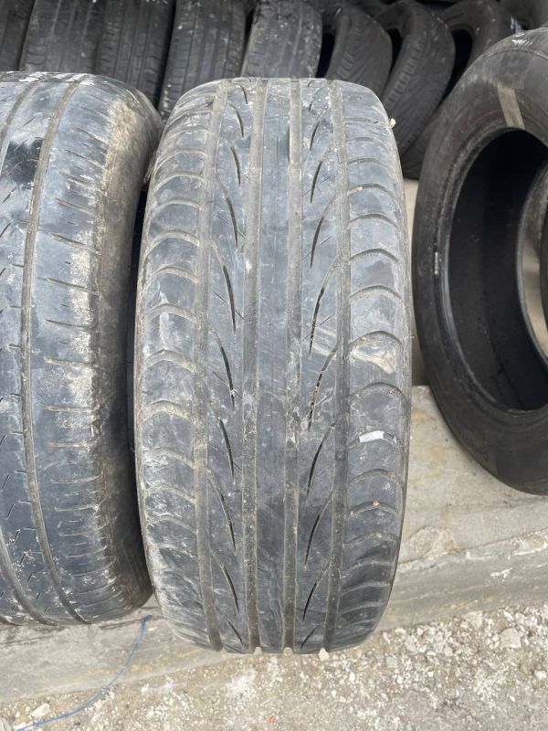 Шини розпаровка Sepmperit 205/55 r16 літо гума