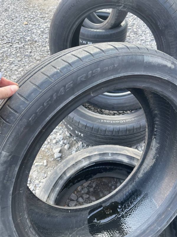 Шини пара Pirelli 225/45 r19 літо Гума