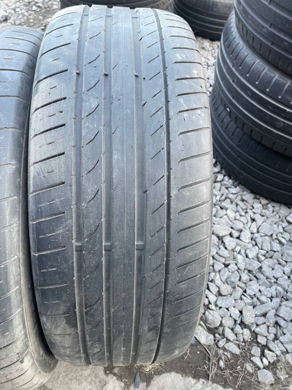 Шини пара Continental 235/55 r19 літо Гума