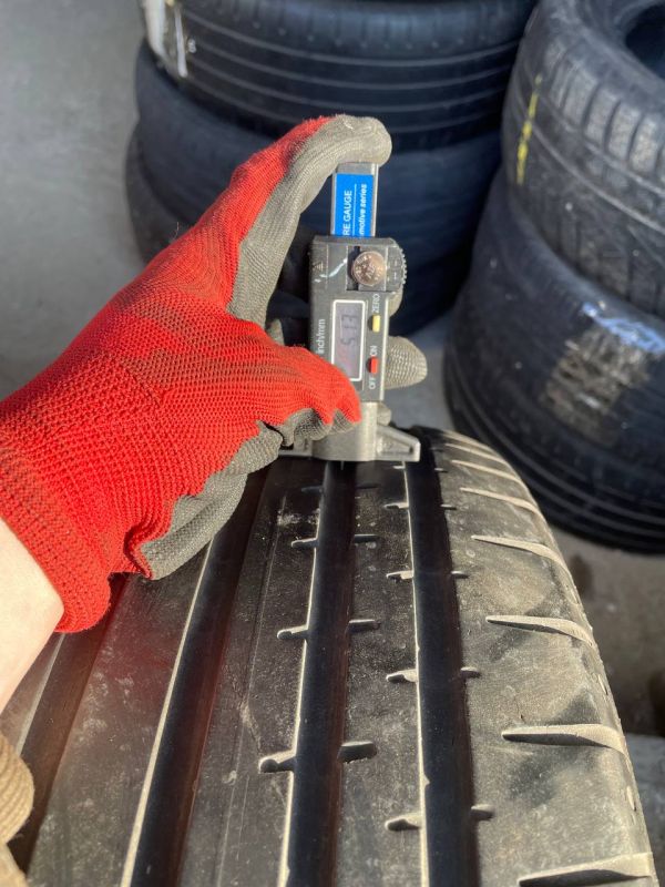 Шина одіночка Continental 205/55 r16