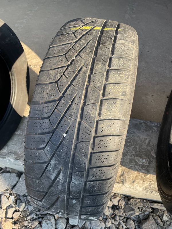 Шина одіночка Pirelli 205/55 r16 
