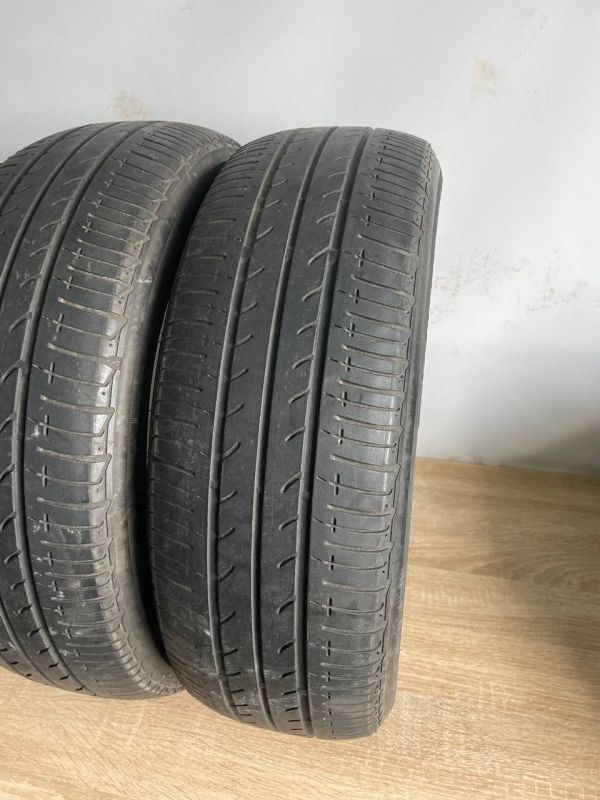 Шини пара Bridgestone 185/60 r15 літо Гума