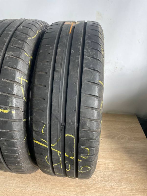 Шини пара Dunlop 185/60 r15 літо Гума