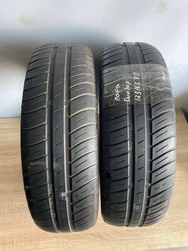 Шини пара Dunlop 175/65 r15 літо Гума