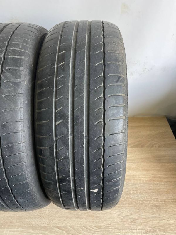 Шини пара Michelin 205/55 r16 літо Гума