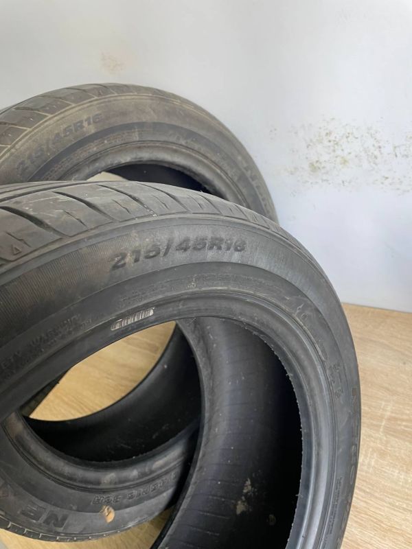 Шини пара Nexen 215/45 r16 літо Гума