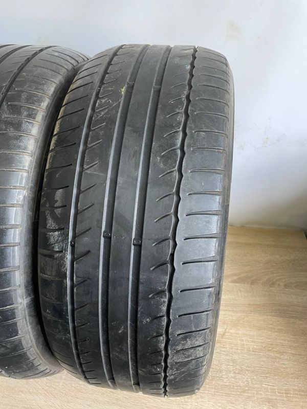 Шини пара Michelin 225/50 r16 літо Гума