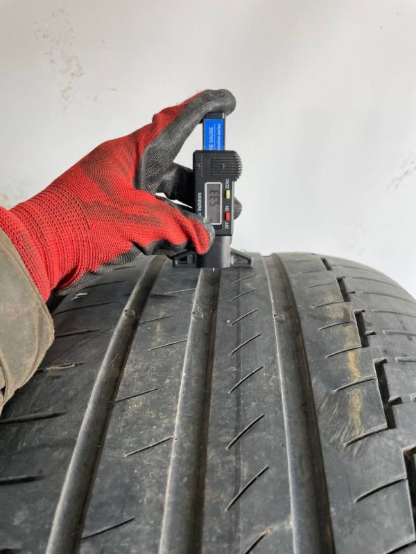 Шини пара Continental 265/45 r21 літо Гума