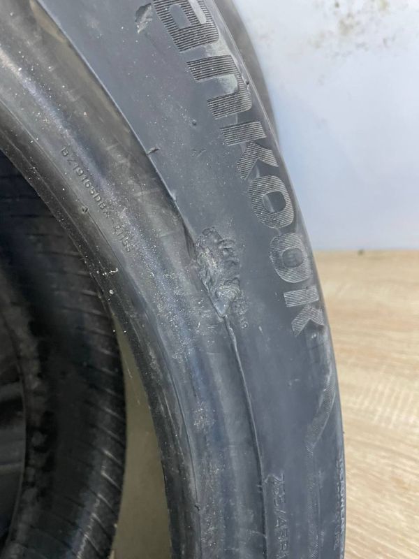Шини пара Hankook 255/45 r19 літо Гума