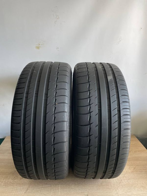 Шини пара Michelin 225/40 r18 літо Гума