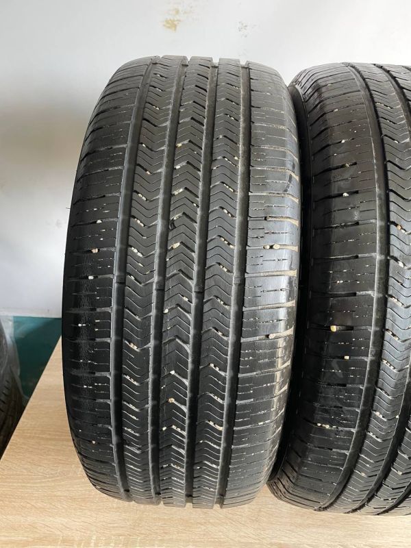 Шини пара Goodyear 225/50 r18 літо Гума