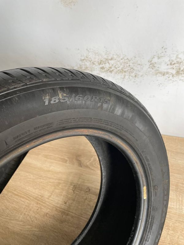 Шини комплект Nexen 185/60 r15 літо Гума