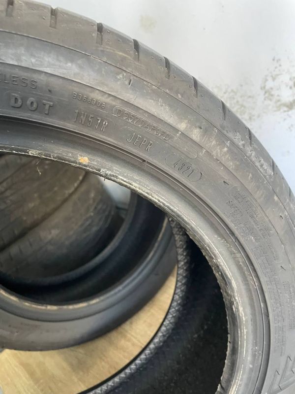 Шини комплект Dunlop 225/45 r17 літо Гума