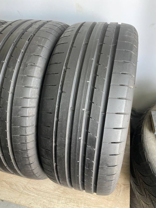 Шини комплект Dunlop 225/45 r17 літо Гума