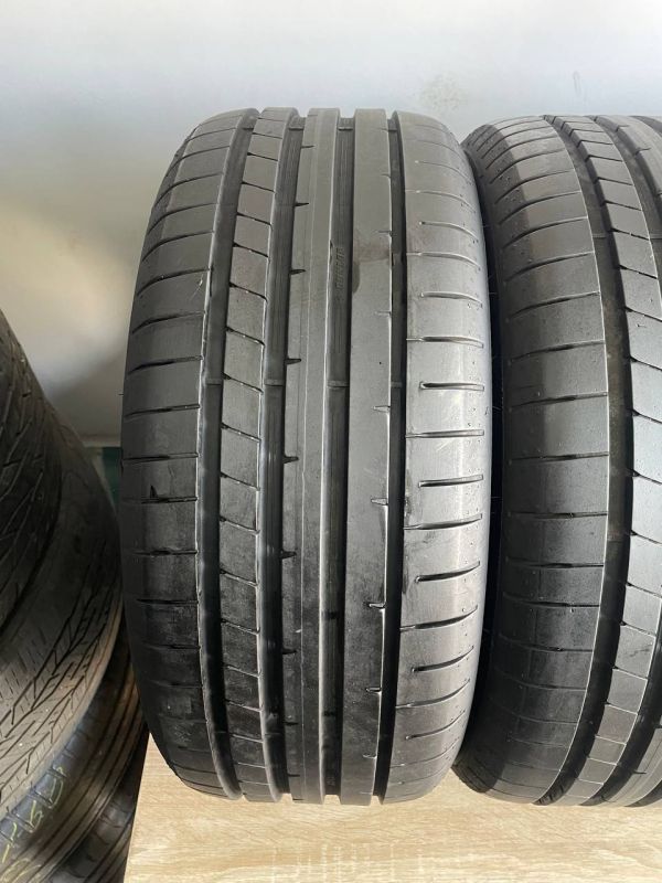 Шини комплект Dunlop 225/45 r17 літо Гума
