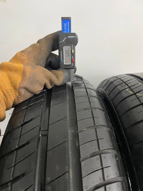Шини пара Goodyear 165/65 r15 літо Гума