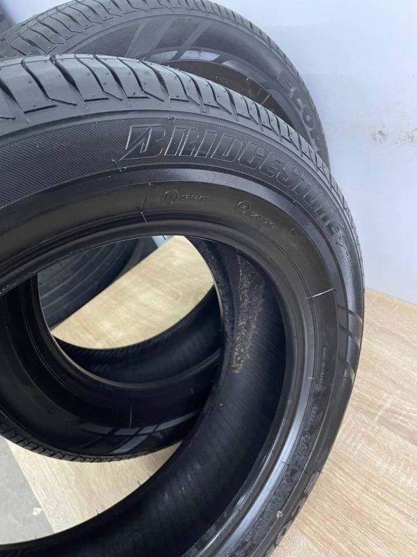 Шини пара Bridgestone 175/65 r15 літо Гума