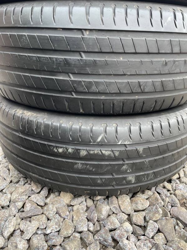 Шини комплект Michelin 225/65 r17 літо Гума