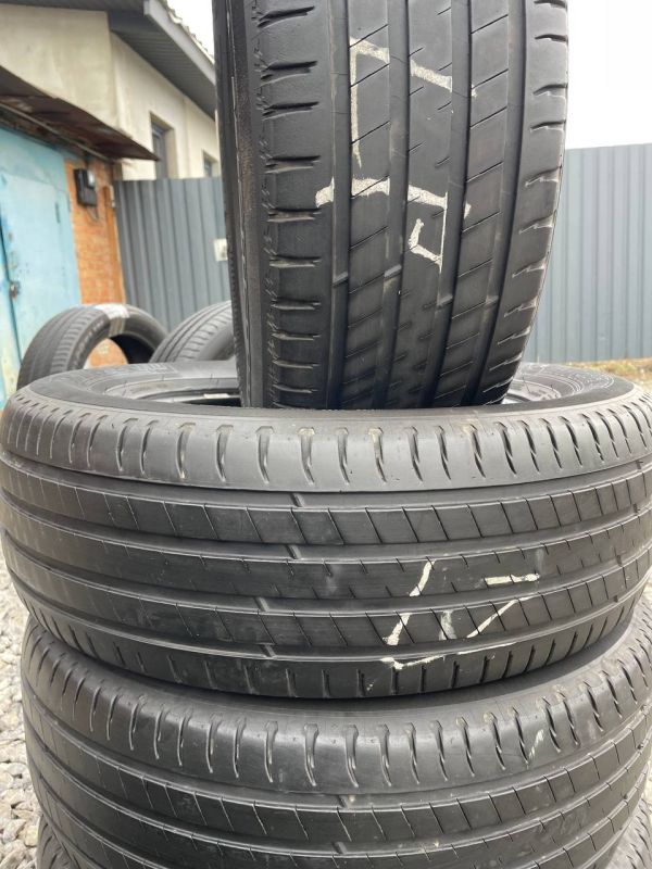 Шини комплект Michelin 225/65 r17 літо Гума