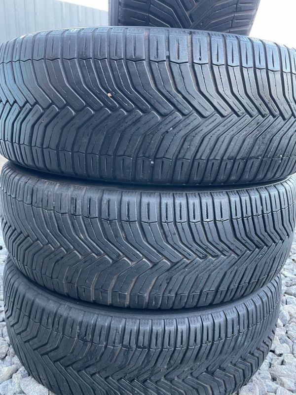Шини комплект Michelin 215/55 r18 літо Гума