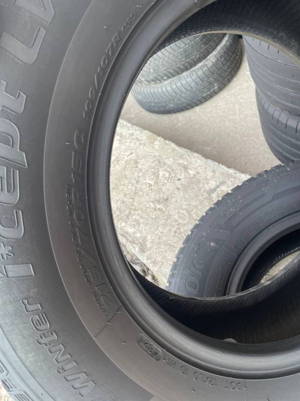 Шини пара Hankook 215/70 r15c Гума