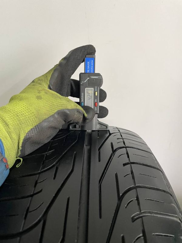 Шини комплект Pirelli 195/65 r15 літо Гума